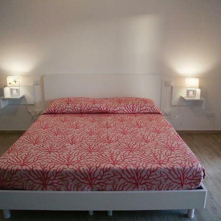 B&B Le Tre Spiagge Calasetta Εξωτερικό φωτογραφία