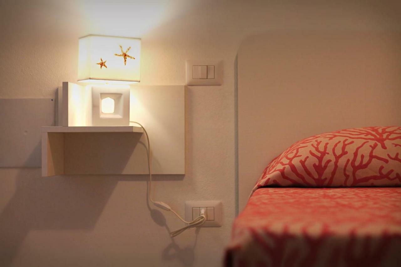 B&B Le Tre Spiagge Calasetta Εξωτερικό φωτογραφία