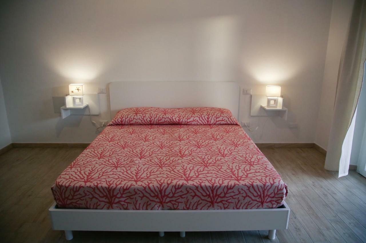 B&B Le Tre Spiagge Calasetta Εξωτερικό φωτογραφία